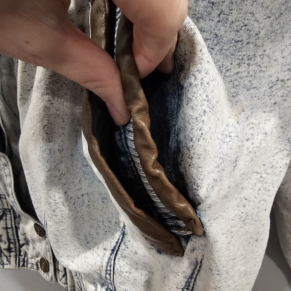 COOLEST VINTAGE COAT 😎 - Picture 4 of 11